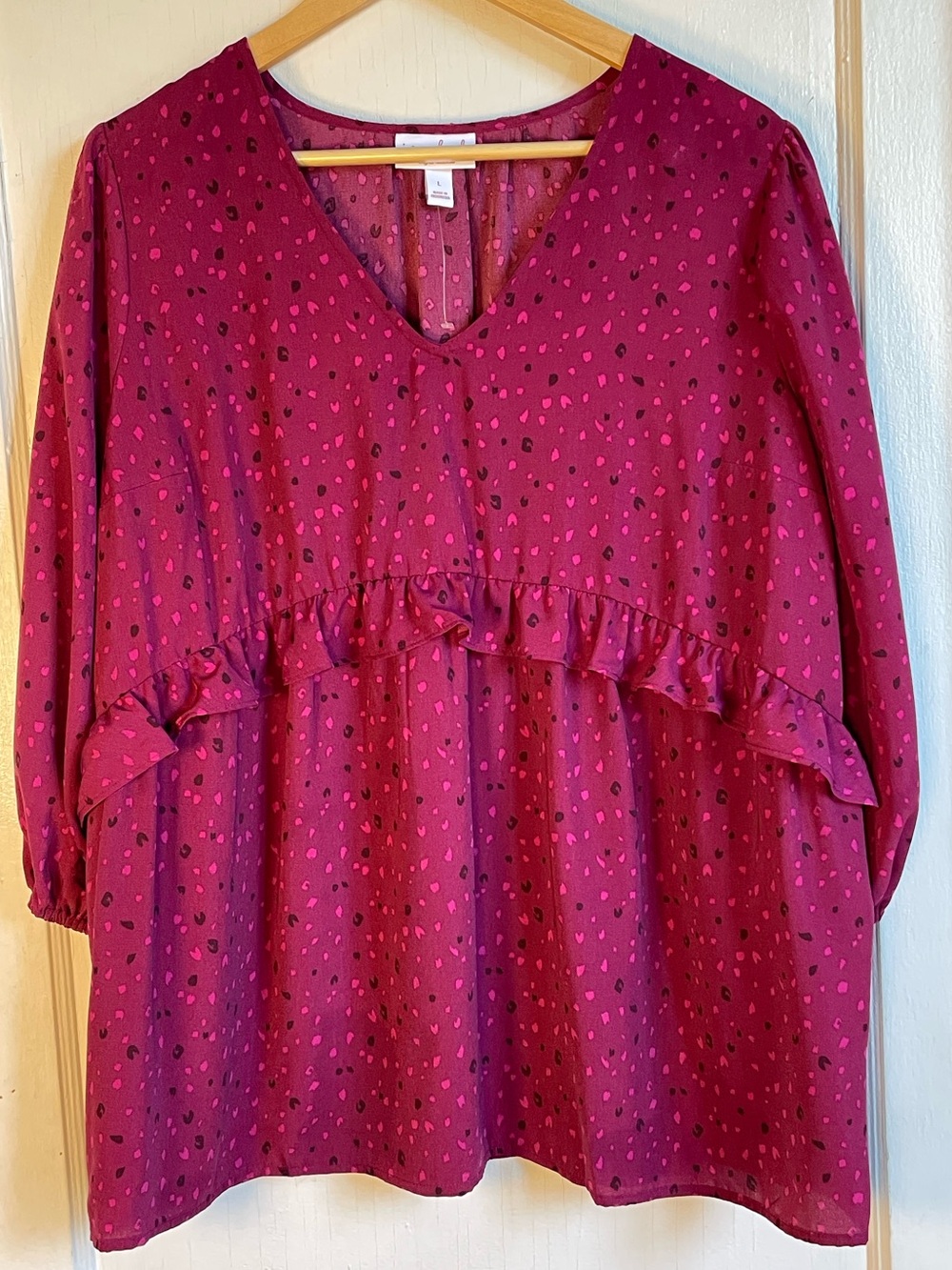 NWOT Isabel Ingrid + Isabela Cherry Print Ruffle Blouse L Magenta Pink Romantic